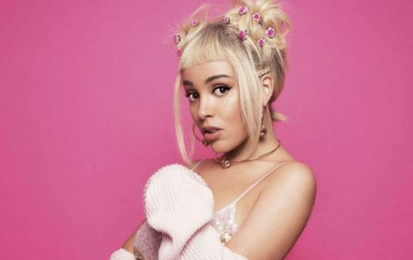 Deborah Elizabeth Sawyer’s daughter Doja Cat.